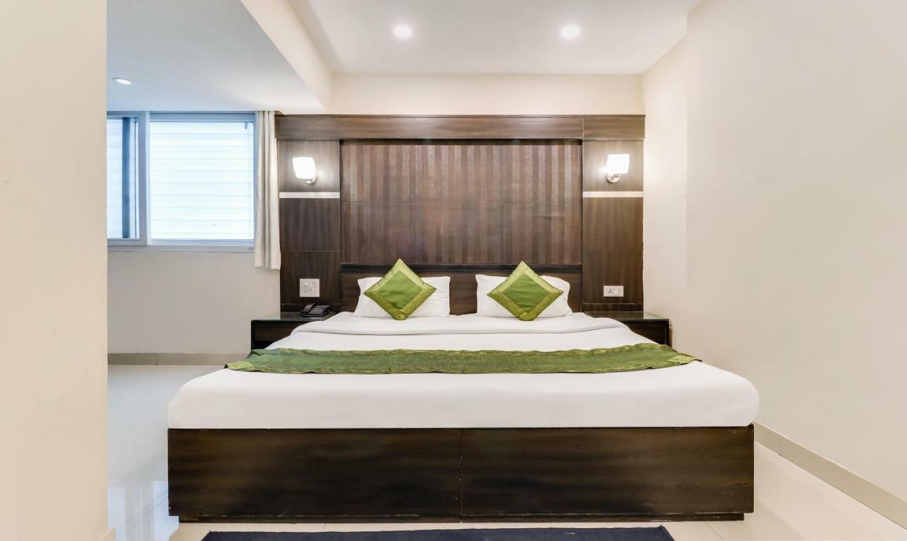 Treebo Trip Himalayan Breeze Mussoorie Exterior foto